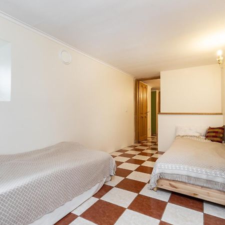 In The Heart Of The Old Town Vip Apartment Κλαϊπέντα Εξωτερικό φωτογραφία